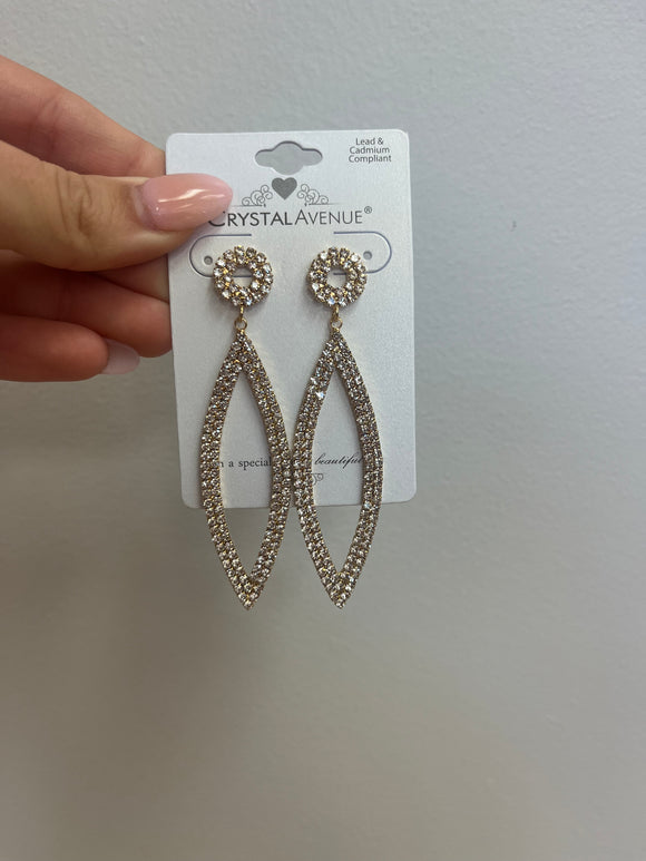 Perfect prom earring